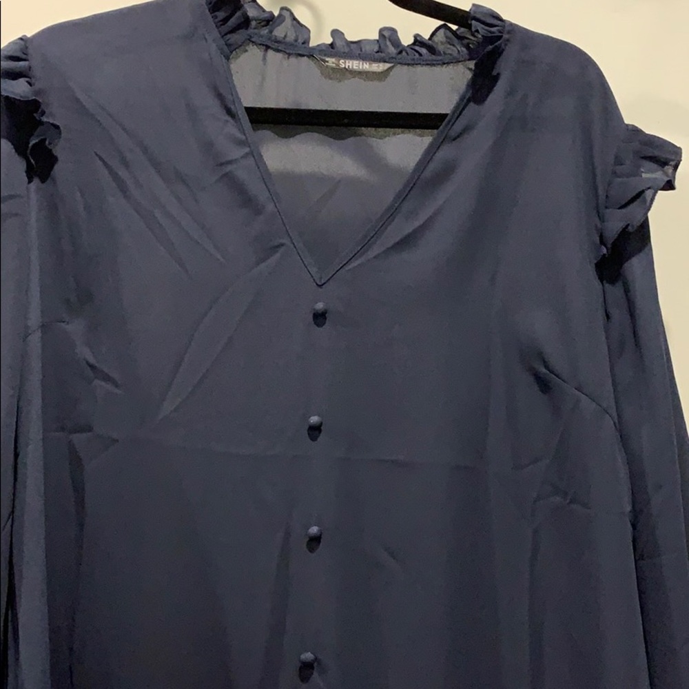 Shein top - Picture 2 of 3
